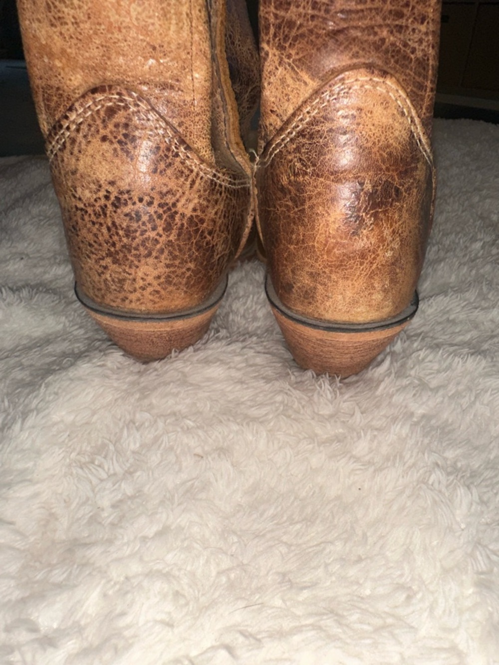 JUSTIN Classic Distressed Brown Leather Cowboy Boots - Picture 4 of 6